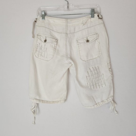 Monoreno Linen Distressed Button Accent Shorts Tie-Hem White Zip Pocket - Picture 3 of 11